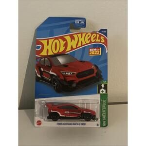 Hot Wheels Ford Mustang Mach E 1400 HW Green Speed NEW